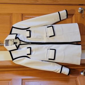 WHITE HOUSE BLACK MARKET WHITE BLAZER OVER COAT TOPPER JACKET XS